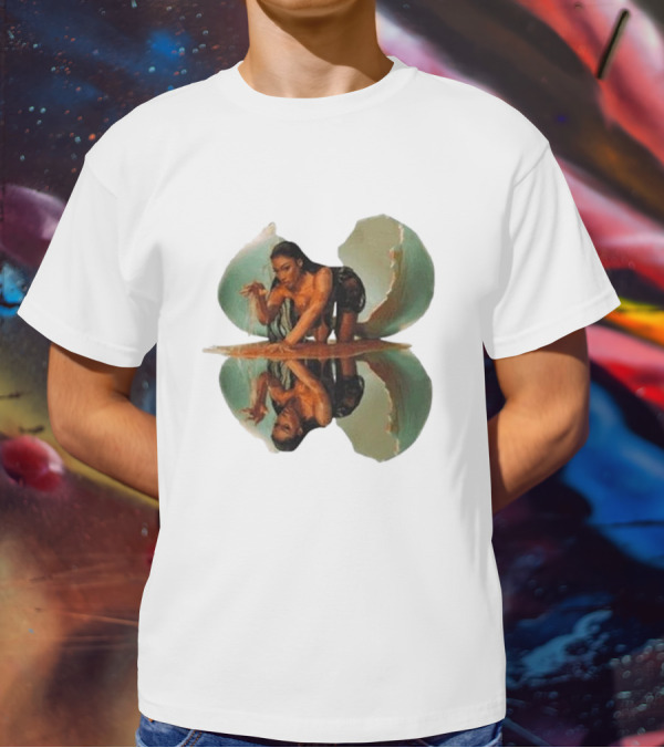 Megantheestallion Megan Sand Hatching Reflection Image T-Shirt