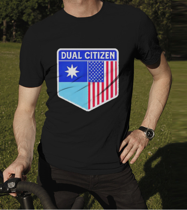 Dual Citizen Of Minnesota And USA Flag Badge T-Shirt