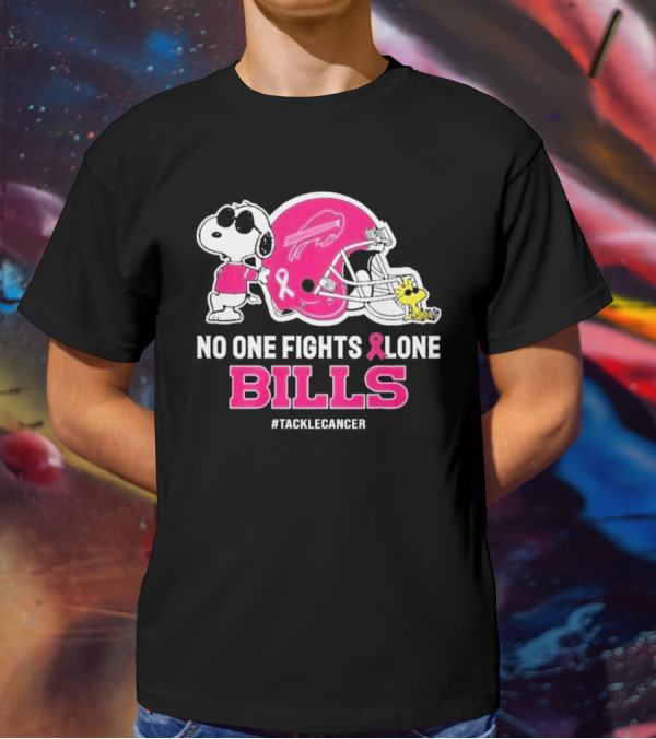Snoopy And Woodstock No One Fights Alone Buffalo Bills #TackleCancer T-Shirt