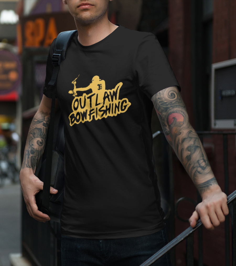 Outlaw Bowfishing 39 Archery T-Shirt