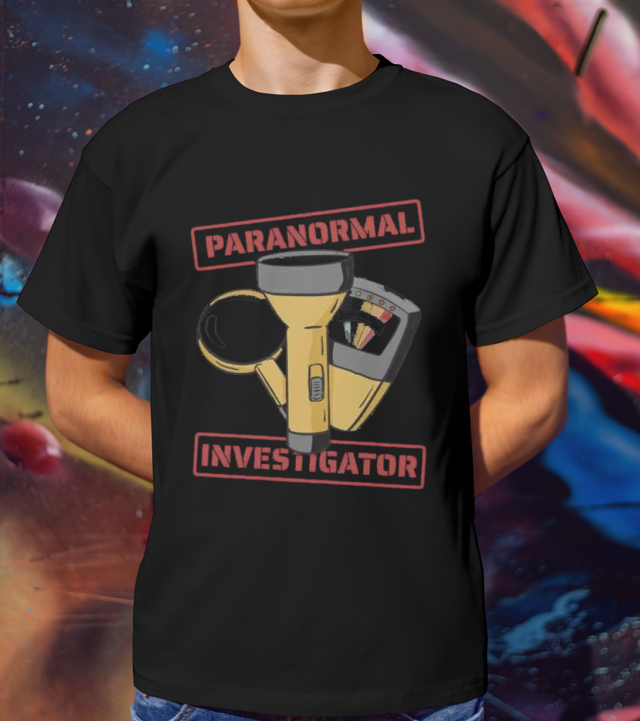 Paranormal Activity Investigator Halloween Kids Flashlight Magnifying Glass Tool T-Shirt