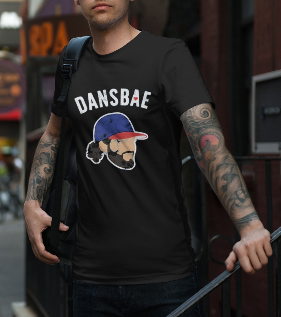 Dansbae Dansby Swanson Baseball Cap With Heart T-Shirt