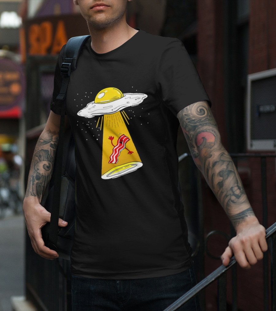 Dave Danna Wonder Nation Alien UFO Egg Abduction Breakfast T-Shirt