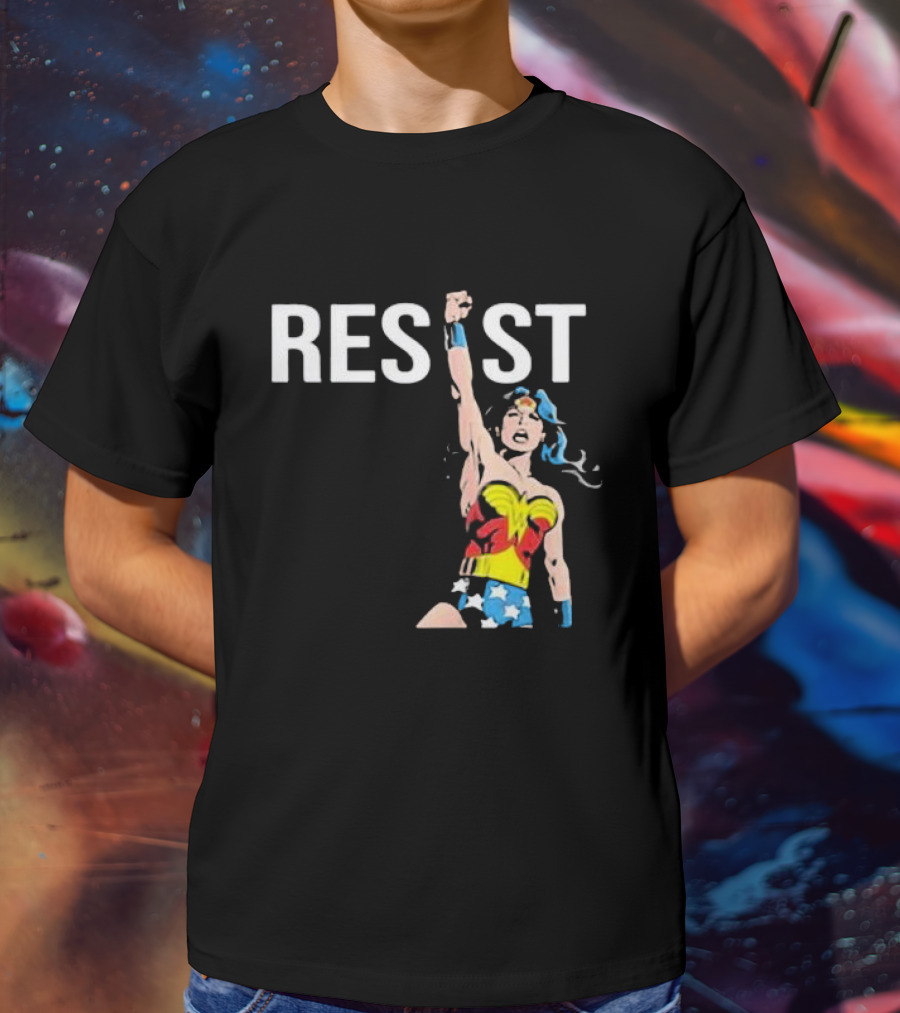 Wonder Woman Resist Power Iconic Fist Uplift T-Shirt