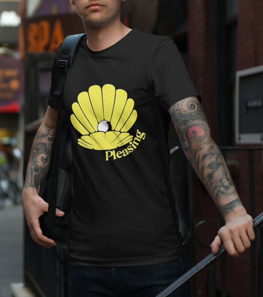 Pleasing Clam Yellow Shell With Pearl T-Shirt