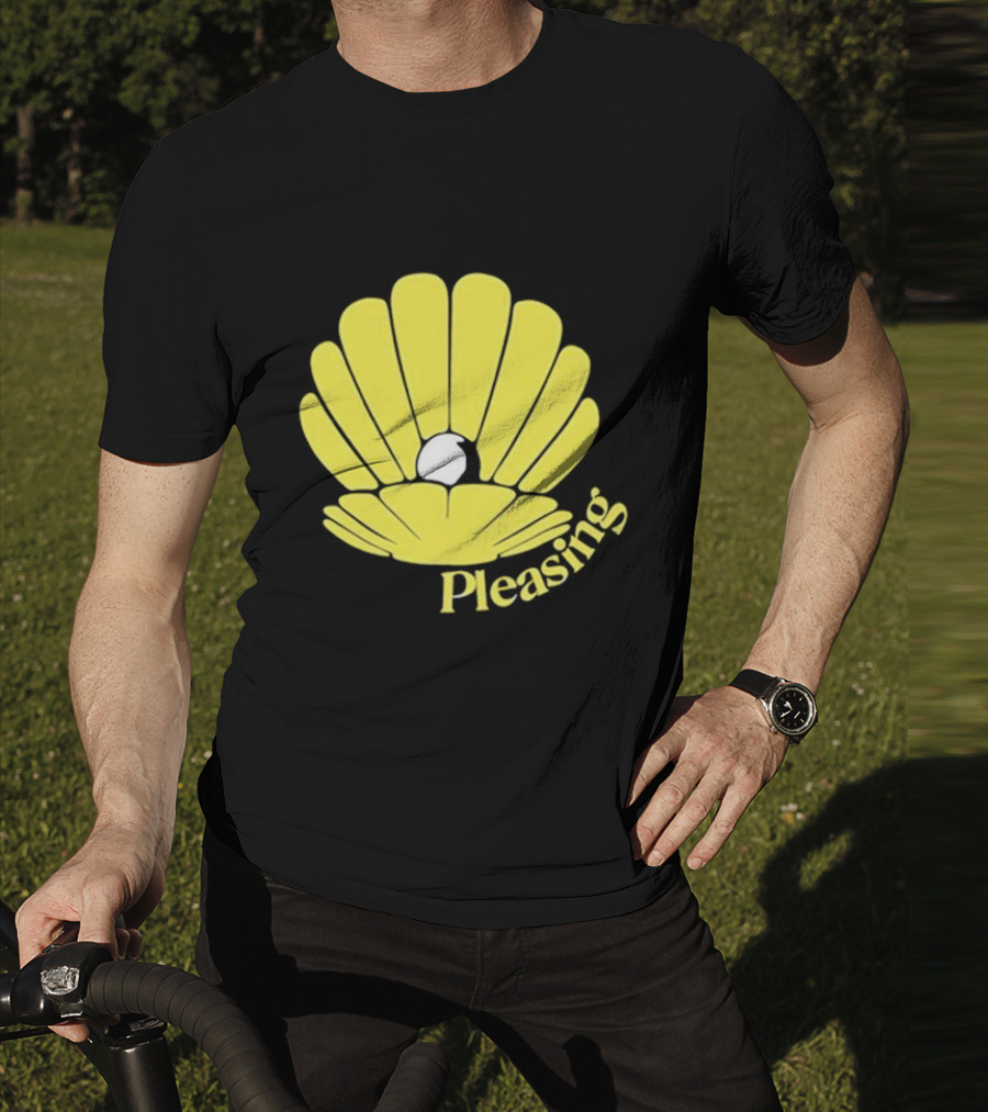 Pleasing Clam Yellow Shell With Pearl T-Shirt