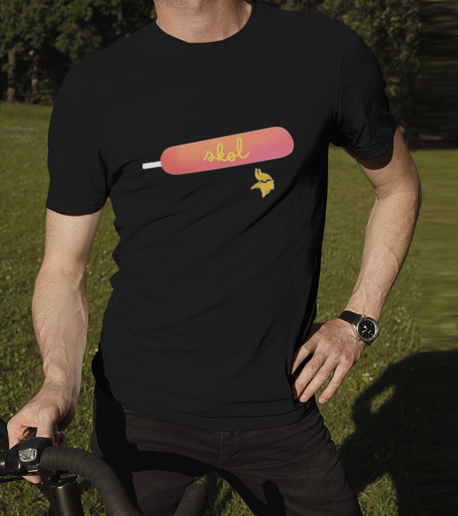 Minnesota Vikings Skol Hotdog With Team T-Shirt