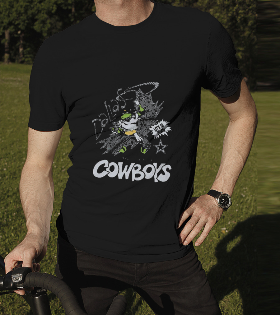 Dallas Cowboys TMNT Leonardo Let's Go Match Retro T-Shirt