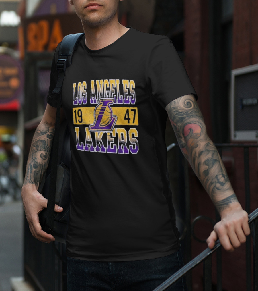 Los Angeles Lakers 1947 Logo Enzyme Washed Oversized Men’s New Era Black T-Shirt