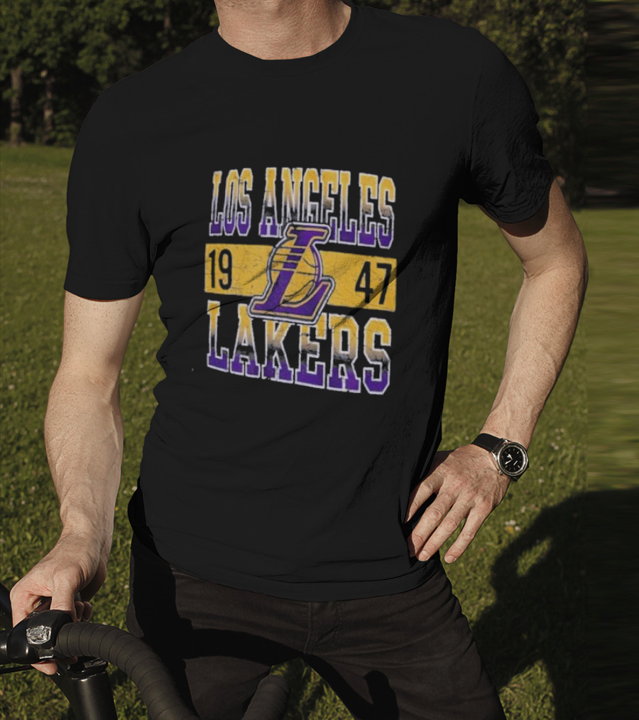 Los Angeles Lakers 1947 Logo Enzyme Washed Oversized Men’s New Era Black T-Shirt