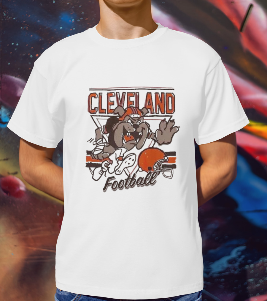 Cleveland Browns Cartoon Dawg With Helmet Football T-Shirt