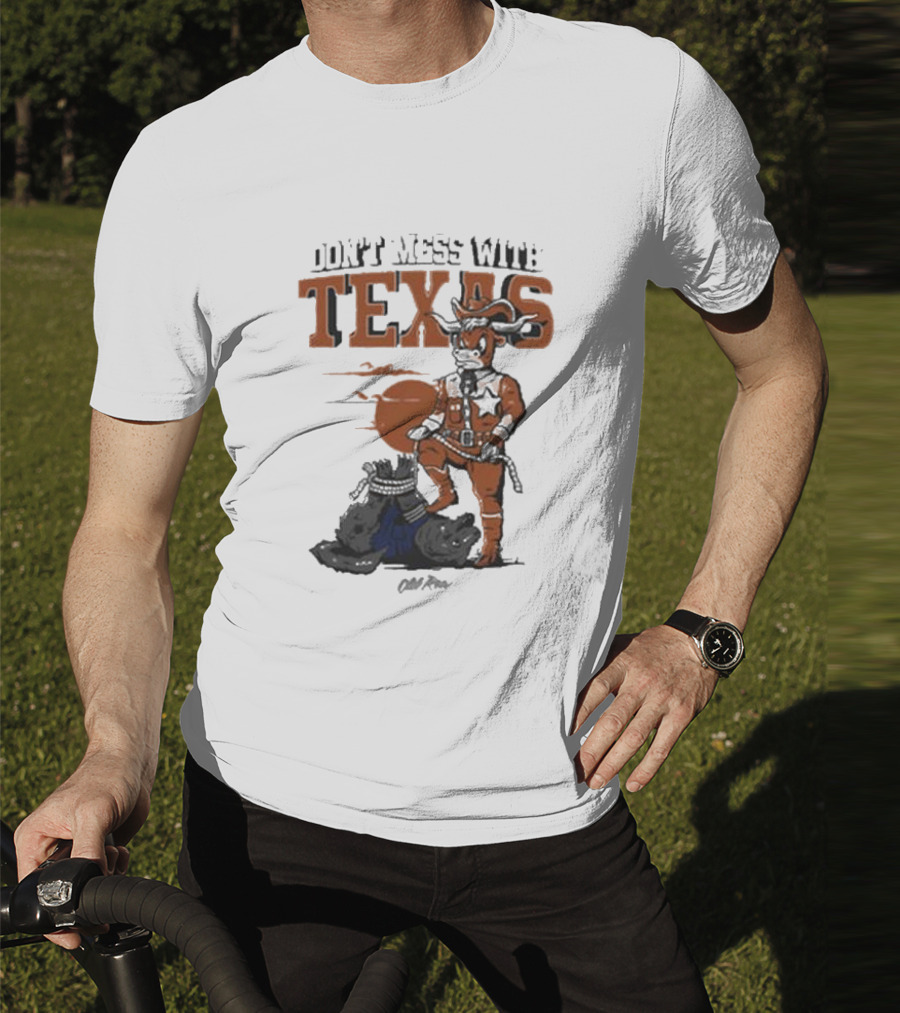 Don’t Mess With Texas Football Cowboy Stomping An Opponent T-Shirt