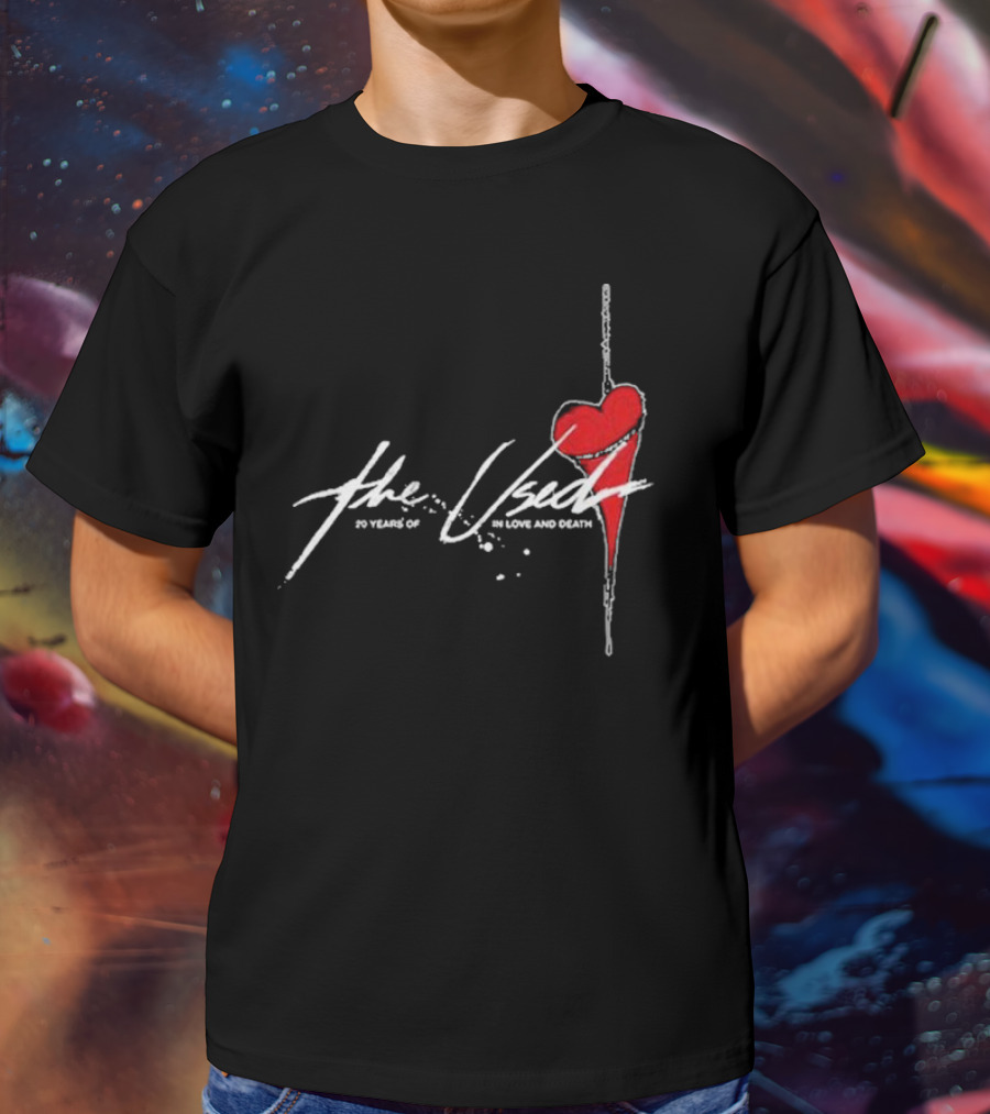 The Used 20 Years Of In Love And Death Red Heart Vintage T-Shirt