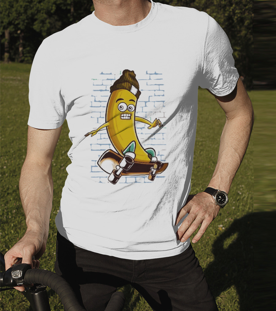 Inktastic Skateboarding Banana Beanie Graffiti Style Skateboard Rider T-Shirt