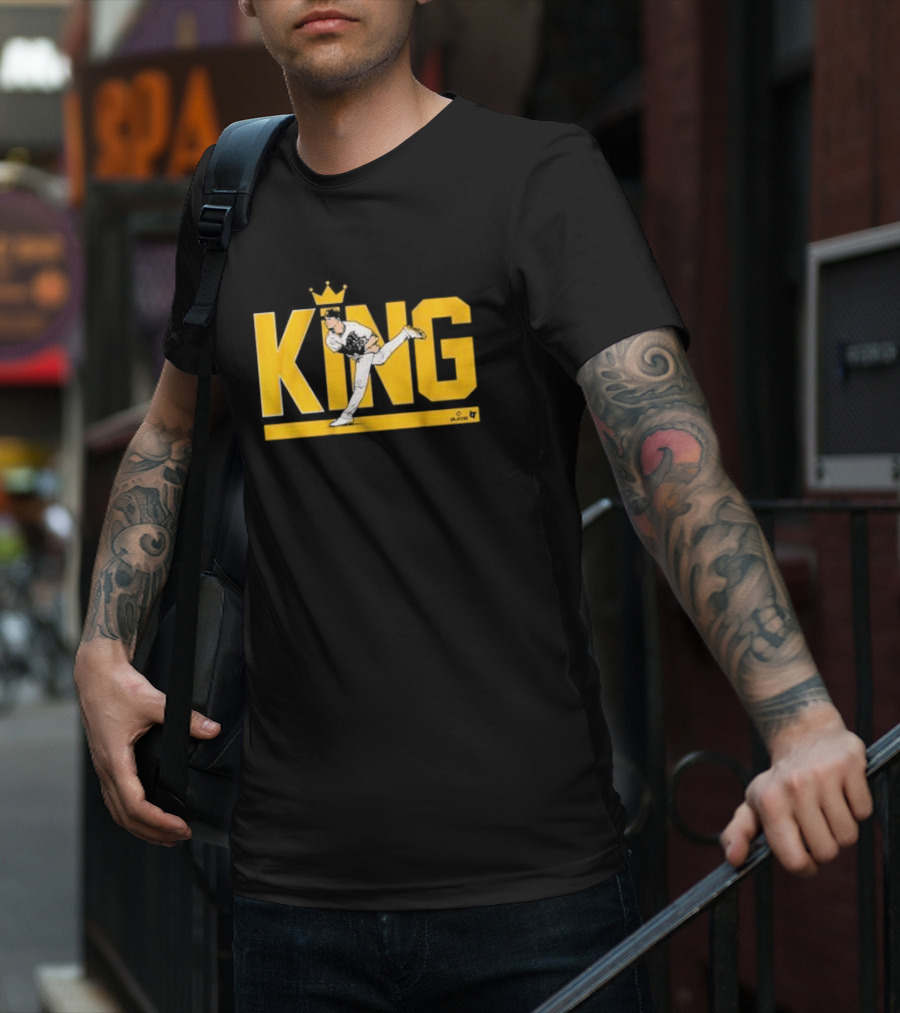KING Michael Pitching Pose Baseball T-Shirt