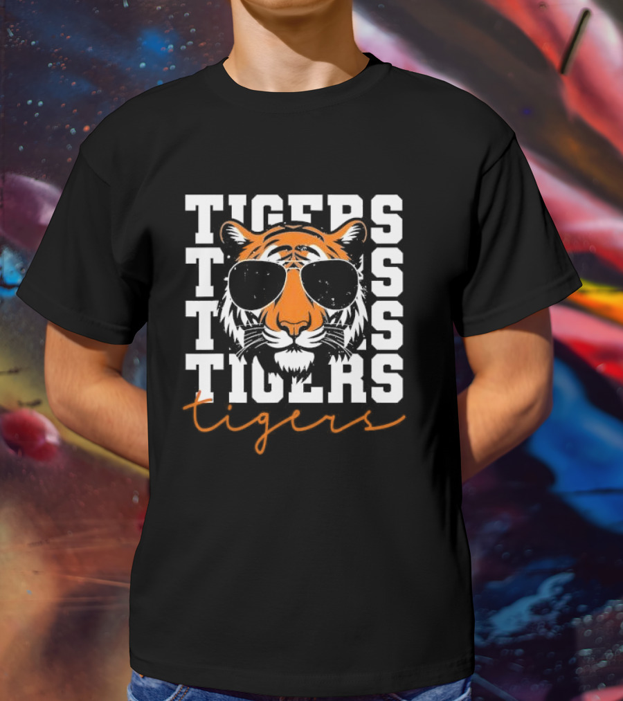 Tigers Sunglasses Cool Athletic T-Shirt