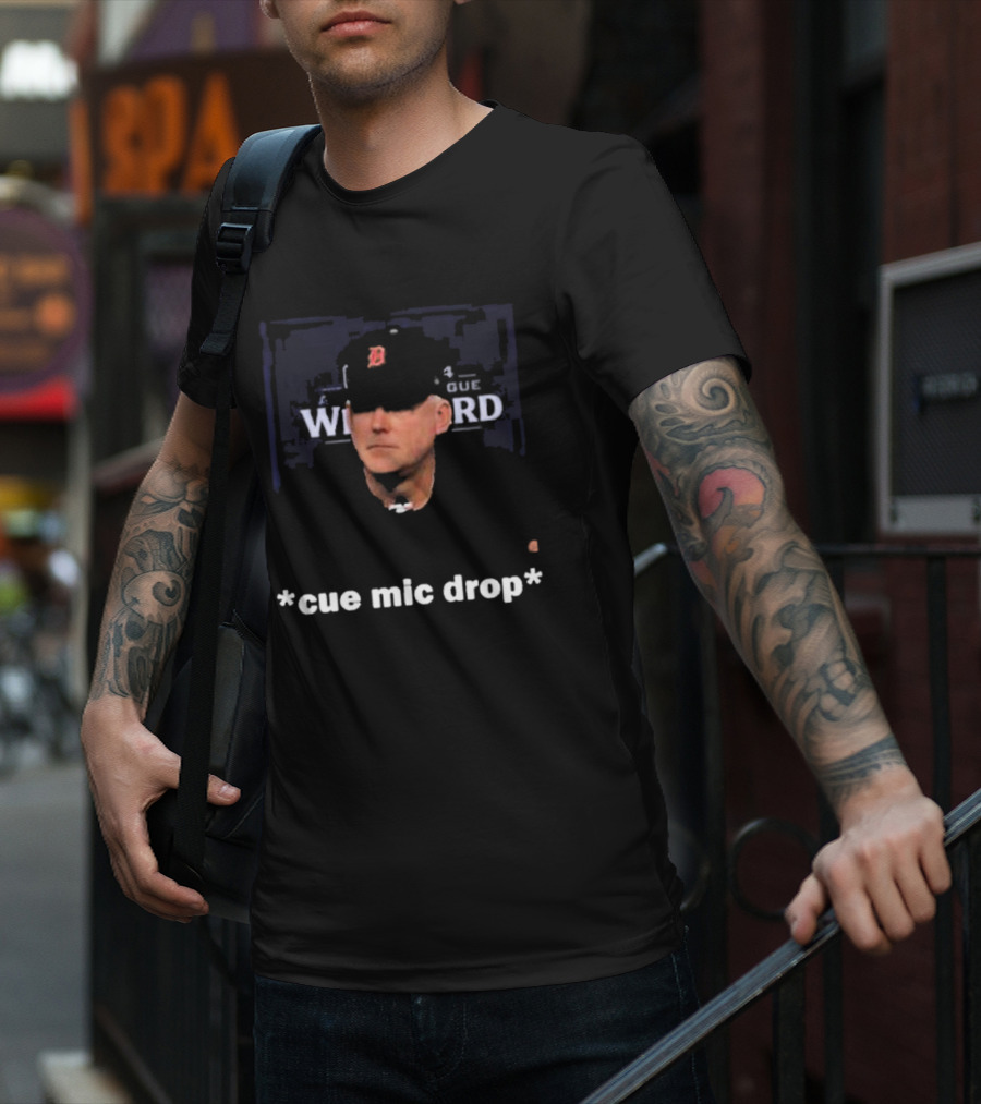 Detroit Tigers Legendary Moment Cue Mic Drop T-Shirt