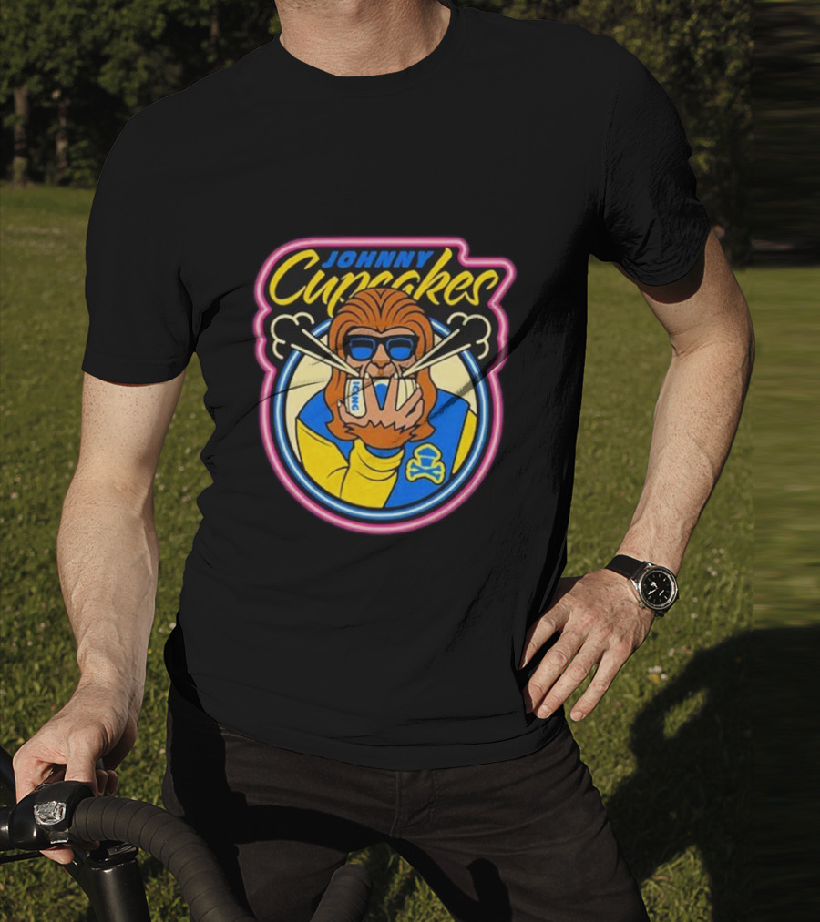 Johnny Cupcakes Wolfie Iconic Logo Sunglasses Chopsticks T-Shirt