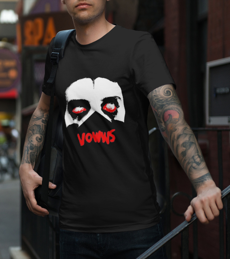 Vowws Hollow Face Red Eyes T-Shirt