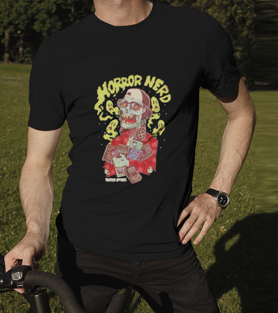 Horror Nerd Zombie Holding Comics Murder T-Shirt