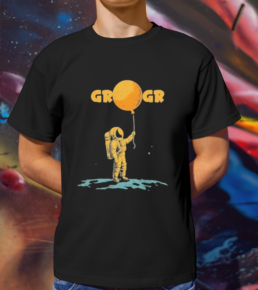 Aj Writes Crypto Get Rich Or Get Rekt Astronaut Holding Orange Moon Balloon T-Shirt