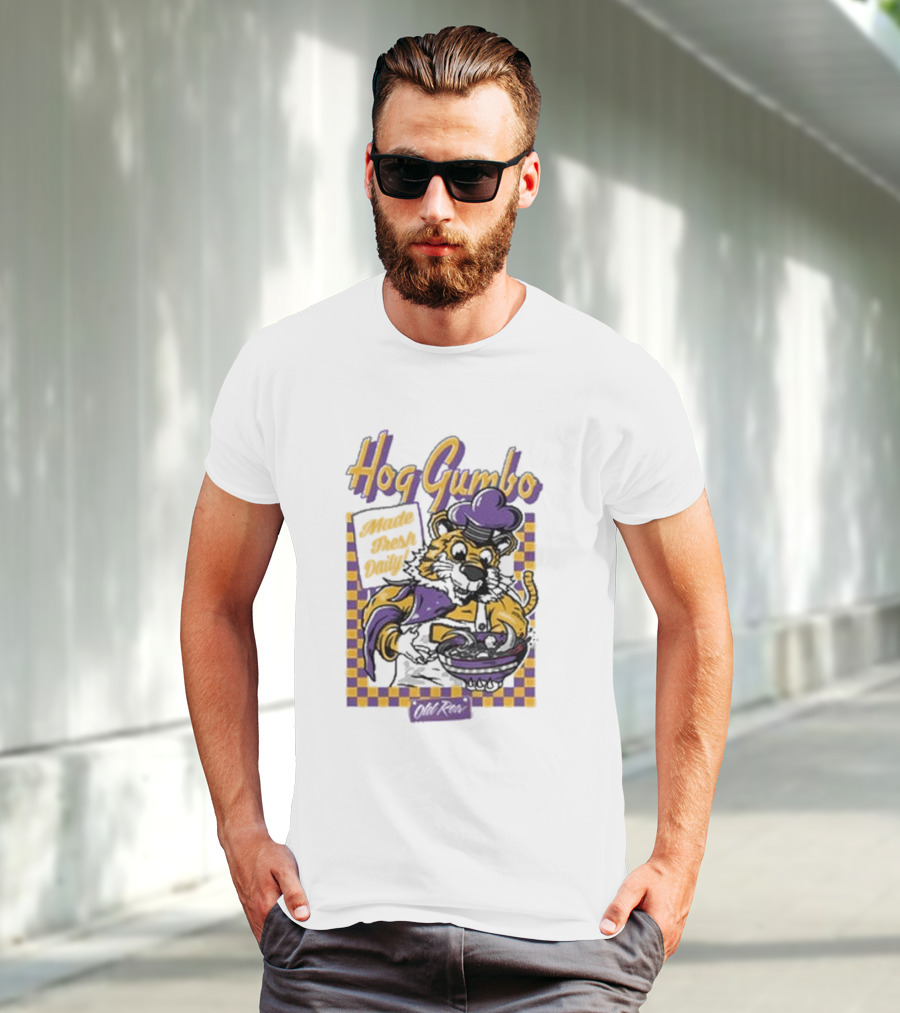 Old Row Hog Gumbo Made Fresh Daily Tiger Chef Purple Gold Checkered T-Shirt