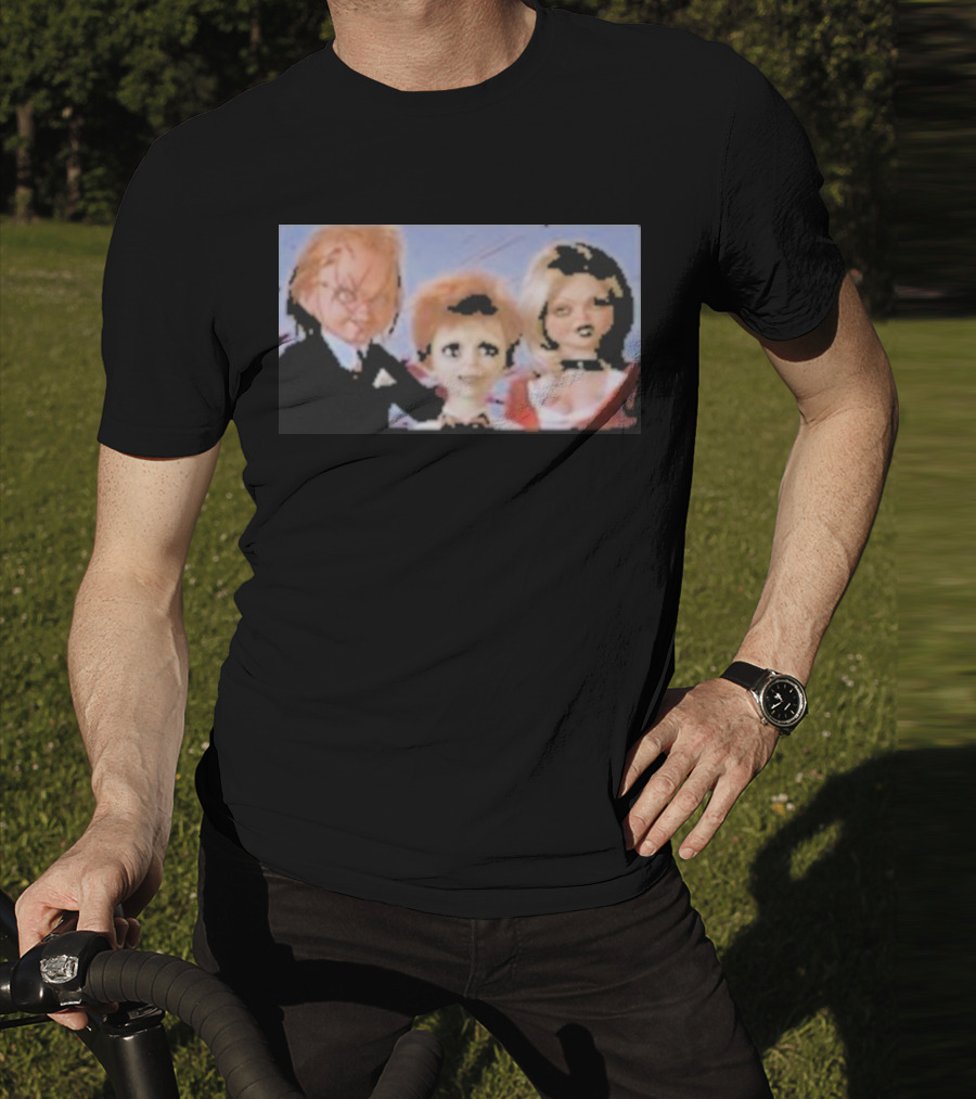 Chucky And Family Horror Characters In Distorted Family T-Shirt