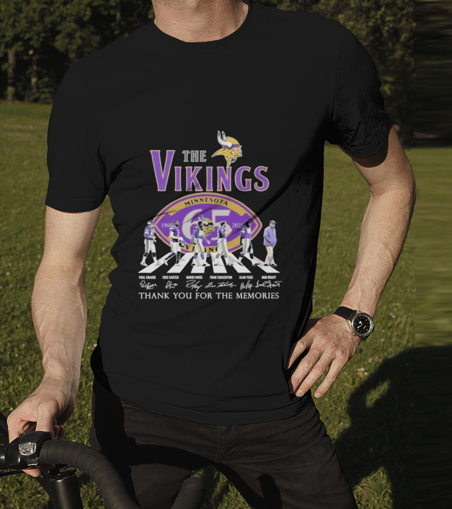 Minnesota Vikings Thank You For The Memories 1960-2025 Paul Krause Chris Carter Randy Moss Fran Tarkenton Alan Page Bud Grant T-Shirt