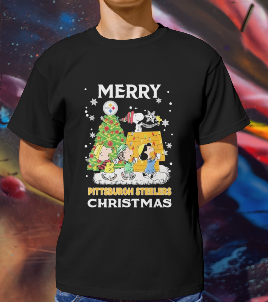 Merry Pittsburgh Steelers Christmas Peanuts Snoopy Holiday T-Shirt