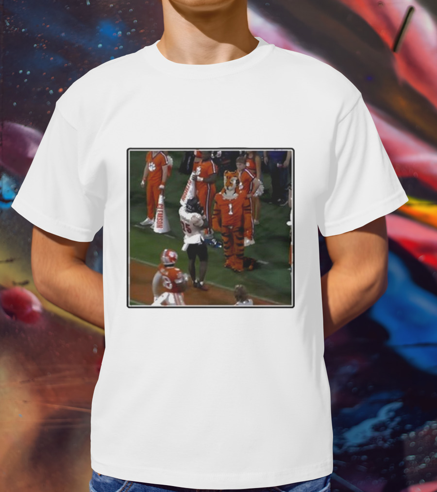 Louisville Victory Dance Night Night Celebration Against Clemson Tiger Mascot T-Shirt