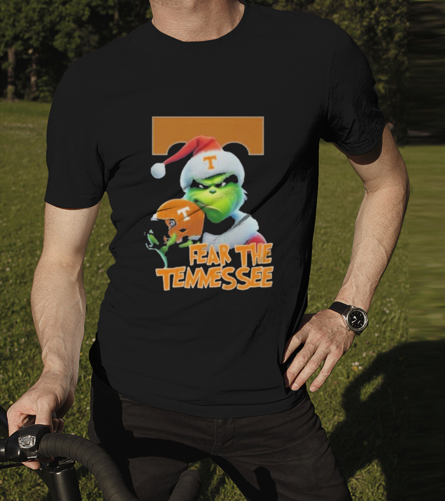 Fear The Tennessee Volunteers Grinch Football Helmets T-Shirt