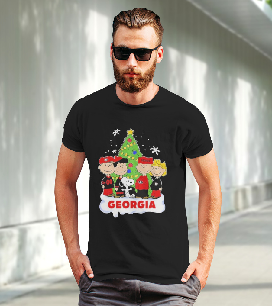 Georgia Bulldogs Snoopy And Friends Christmas T-Shirt