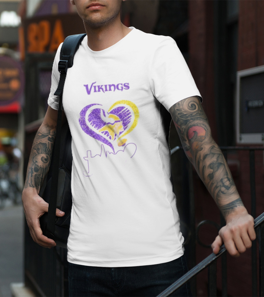 Vikings Heart Jesus Purple And Gold Minnesota T-Shirt
