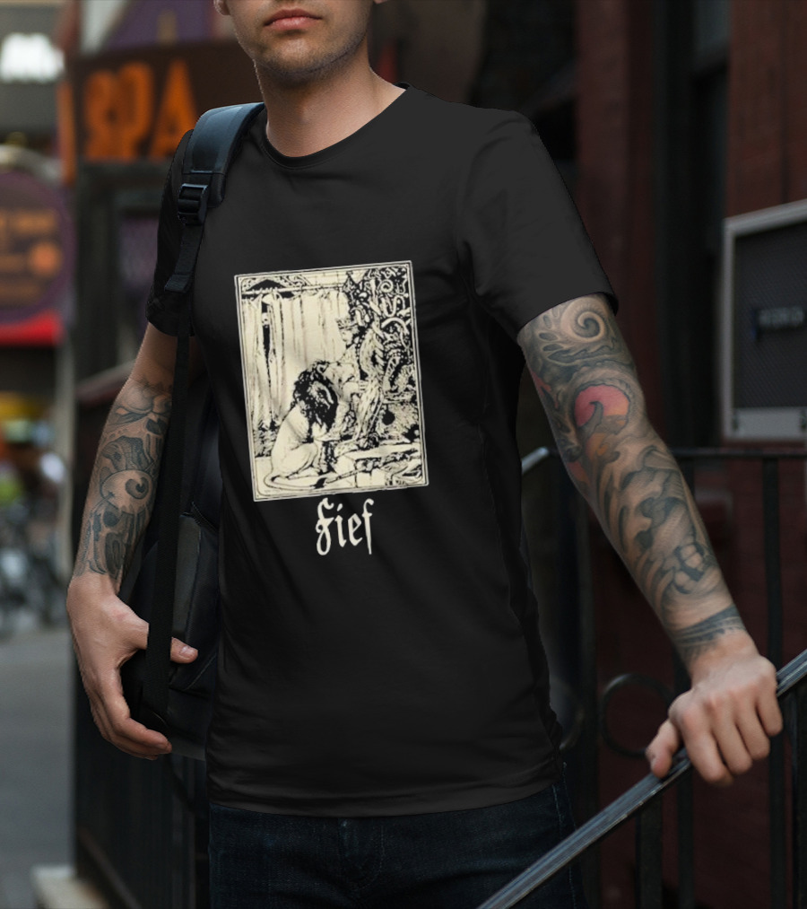Fief Out Of Season Label The Lion’s Wisdom T-Shirt