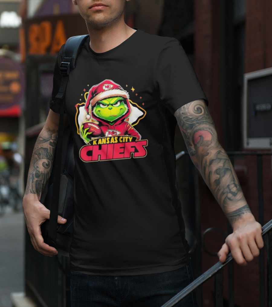 Kansas City Chiefs Grinch Santa Football T-Shirt