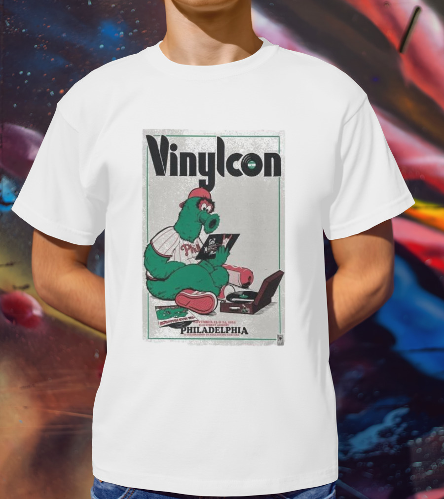 Vinylcon Philadelphia Phillies Mascot At 23rd St Armory Listening On Turntable T-Shirt