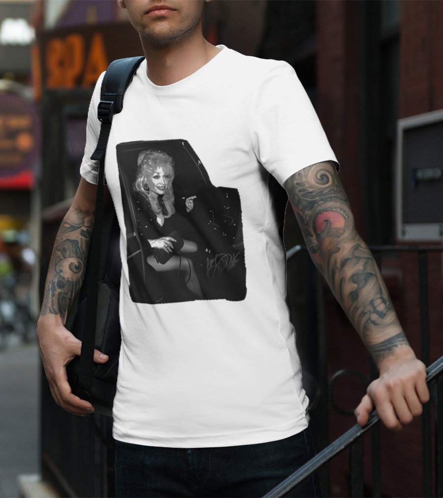 Dolly Parton Iconic Limo Moment T-Shirt