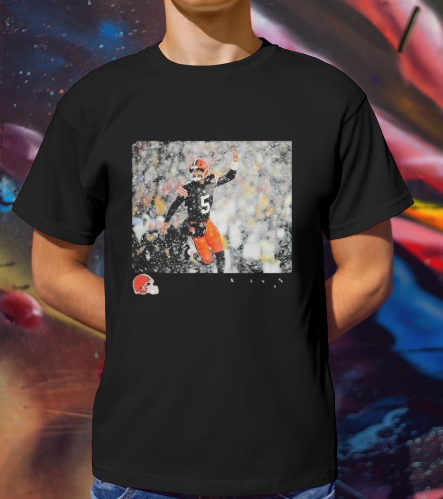 Cleveland Browns Jameis Winston NFL Week 12 Snow Game Action T-Shirt