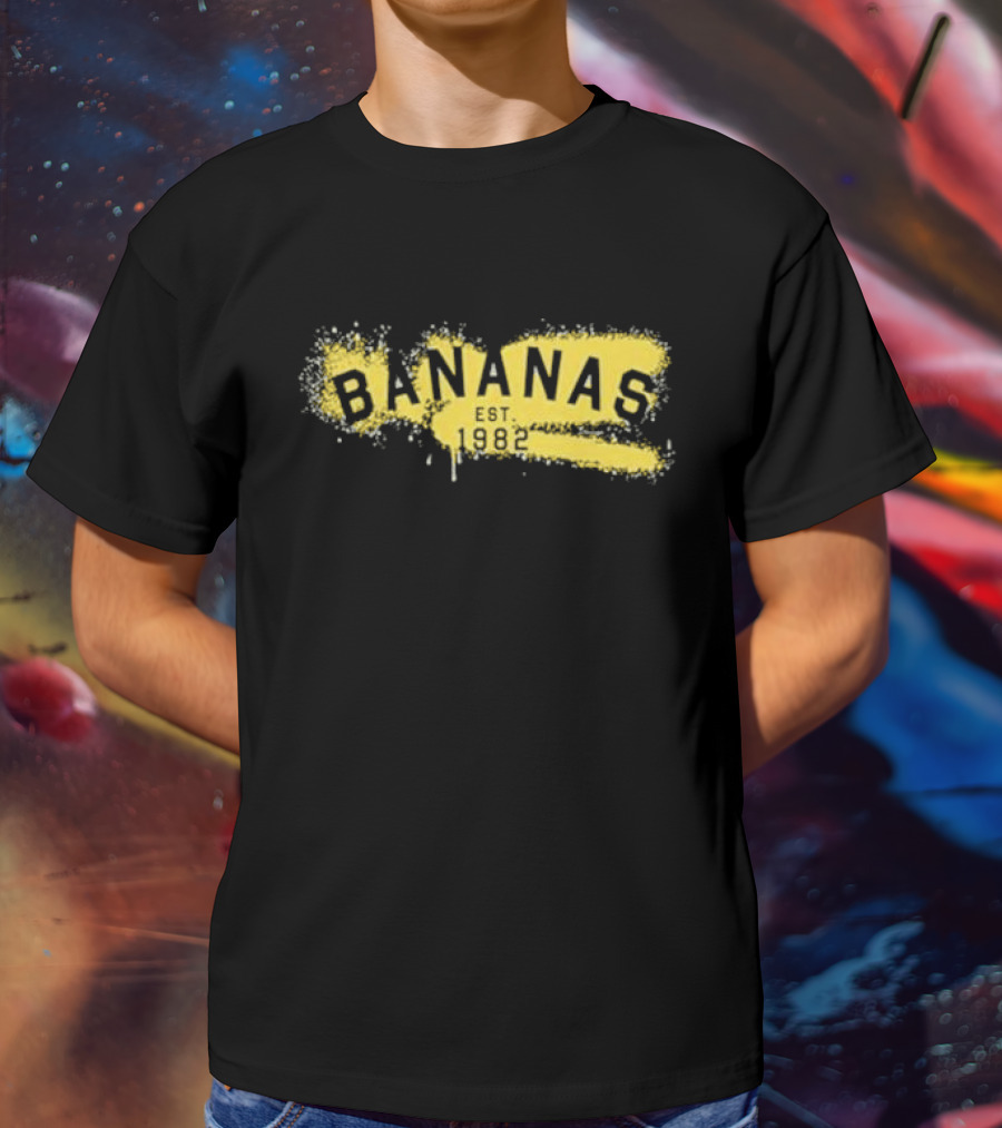 Bananas Est 1982 Vintage Graffiti Style Yellow Brushstroke T-Shirt