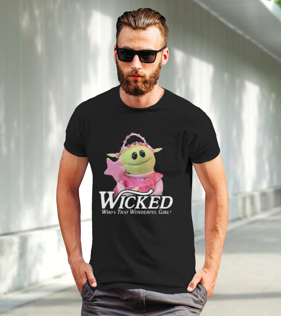 Wicked Who's That Wonderful Girl Alien Princess In Pink T-Shirt