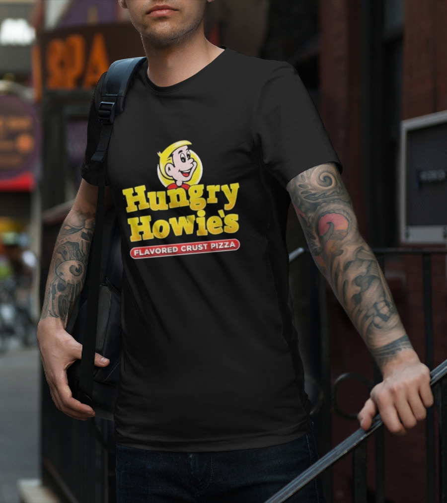Hungry Howie's Flavored Crust Pizza Logo Vintage Character T-Shirt