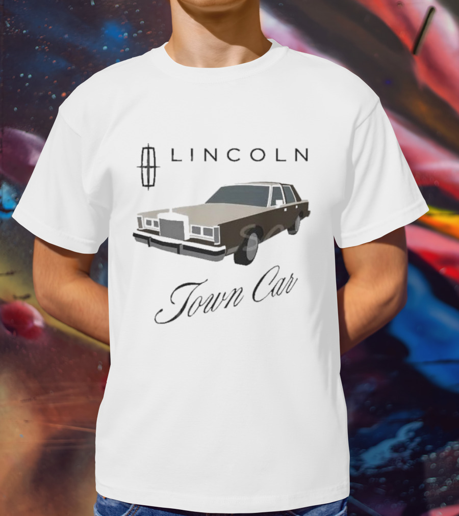 Lincoln Town Car Vintage Sedan Icon T-Shirt