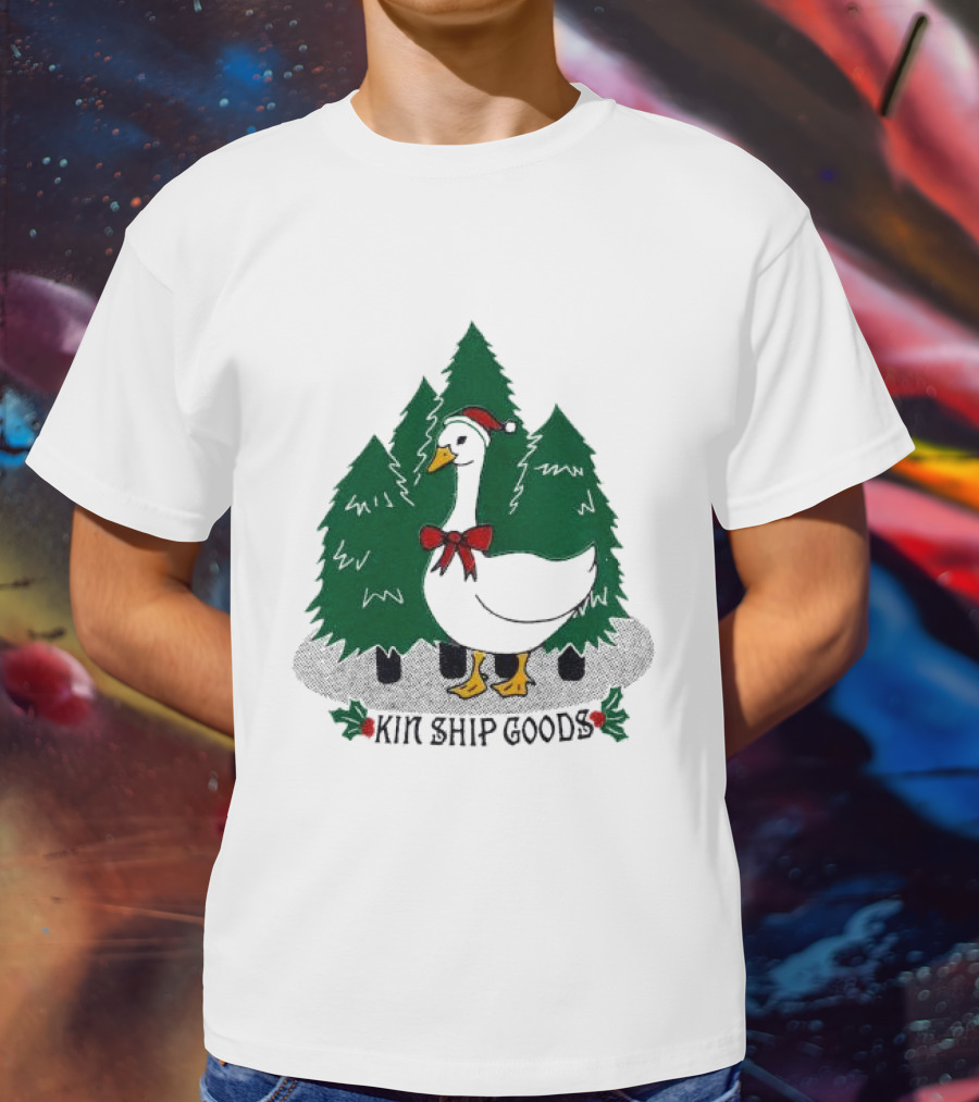 Kin Ship Goods Santa Claus Duck Christmas Trees Merry Christmas T-Shirt