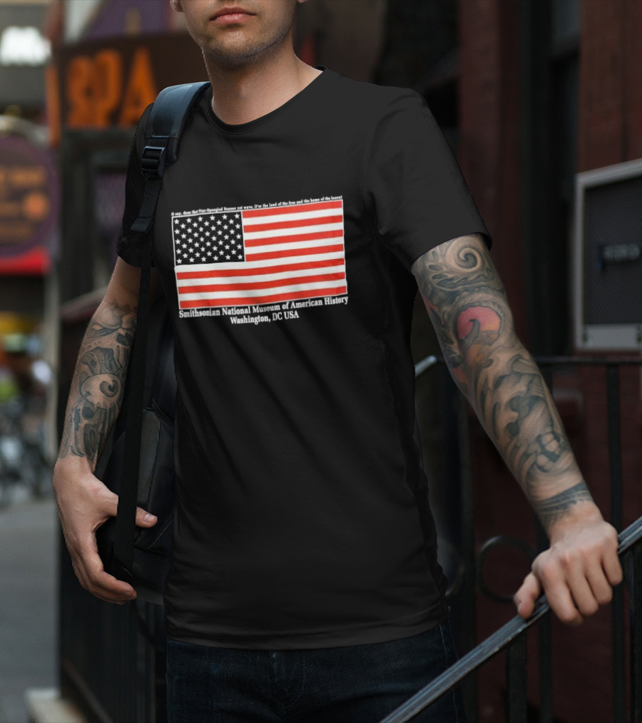 Smithsonian National Museum Of American History American Flag Washington DC USA T-Shirt