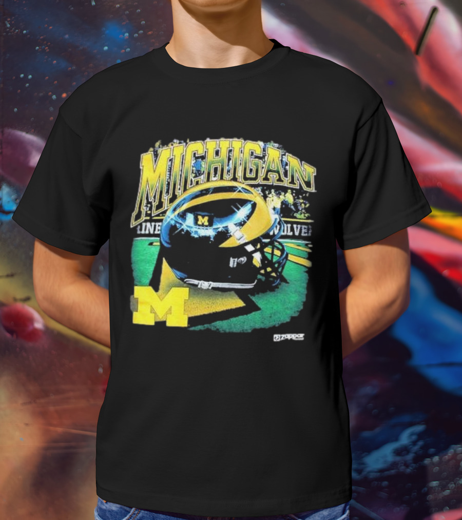 Michigan Wolverines Vintage Arch Shiny Football Helmet NCAA T-Shirt