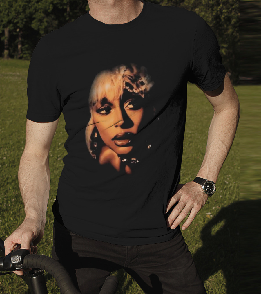 Victoria Monét Jaguar II Deluxe Vintage T-Shirt