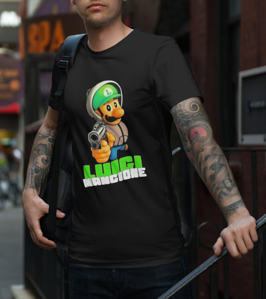 Luigi Mangione Luigi With Gun Iconic Image T-Shirt