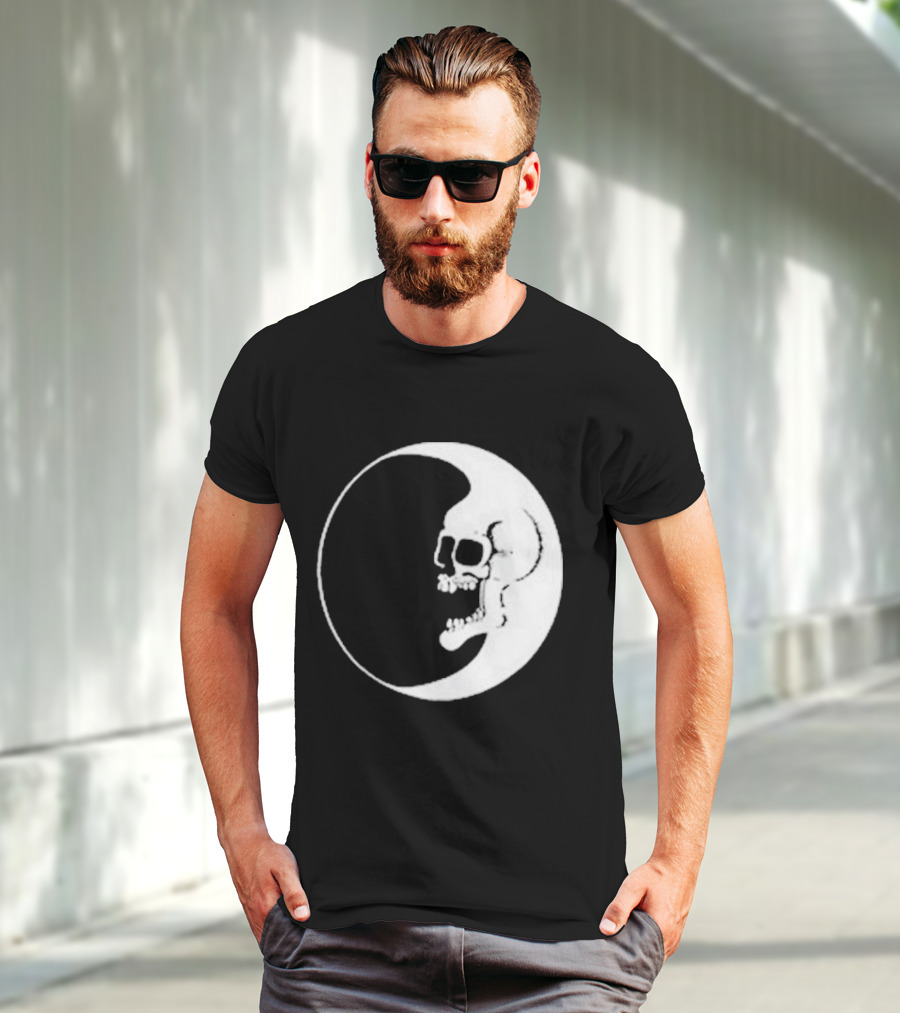 Zero Dead Moon Skull Crescent T-Shirt