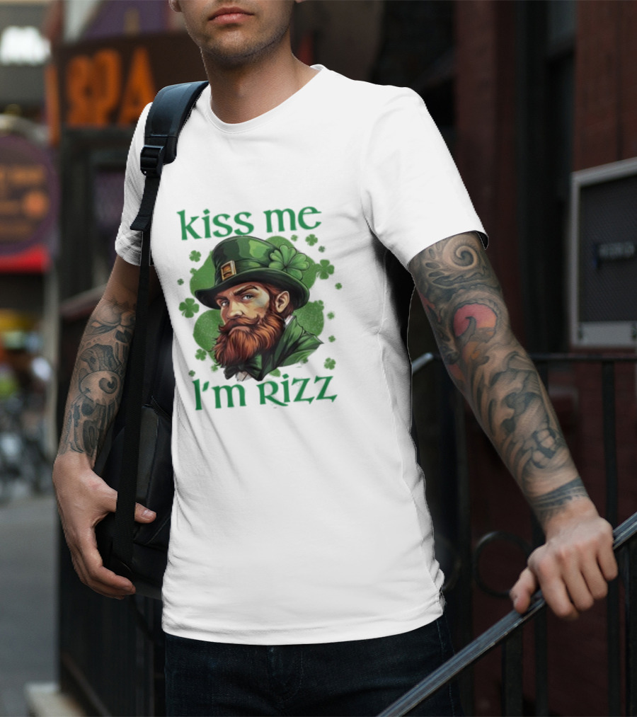 Kiss Me I'm Rizz St Patrick's Day Leprechaun Hat Shamrocks T-Shirt