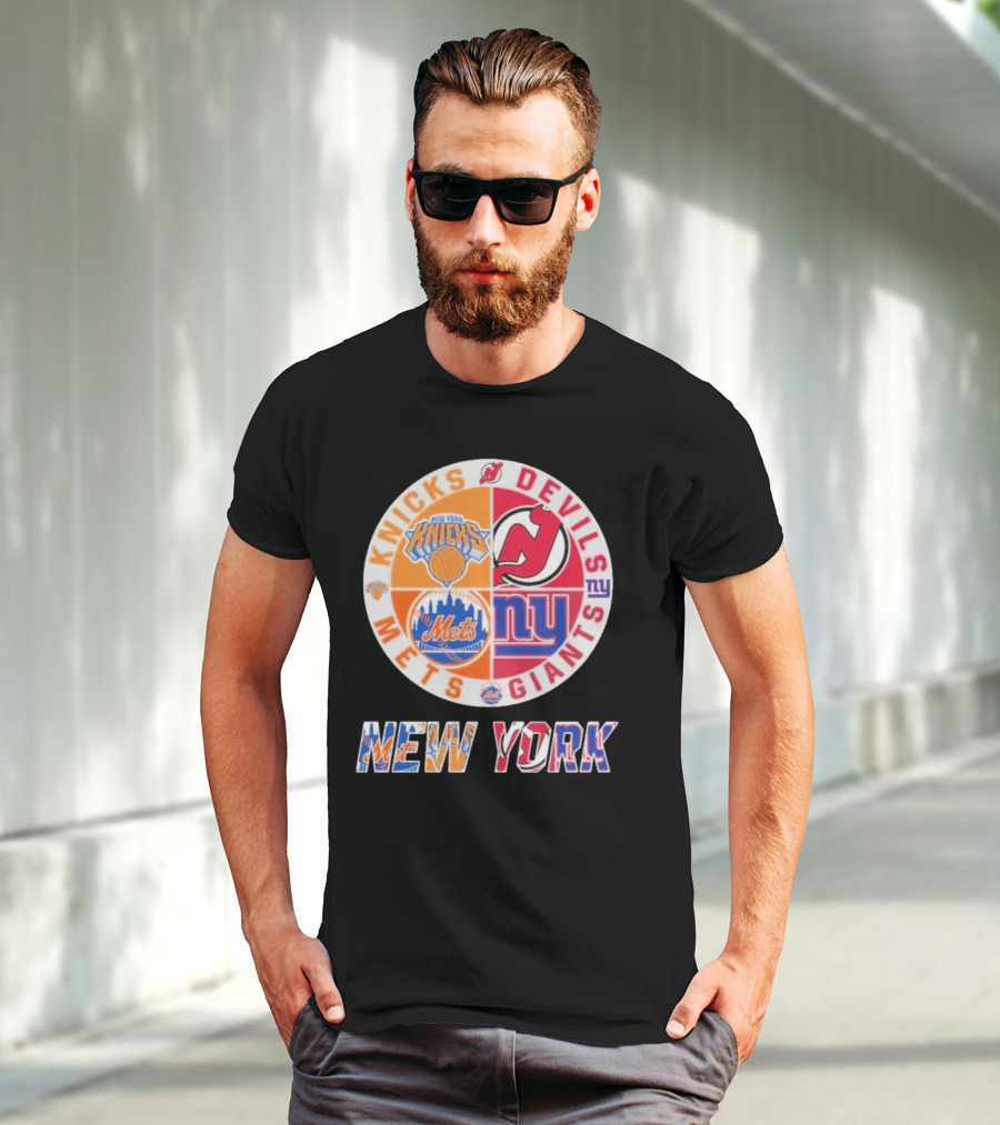 New York Knicks Mets Giants New Jersey Devils Basketball Baseball Football Hockey T-Shirt